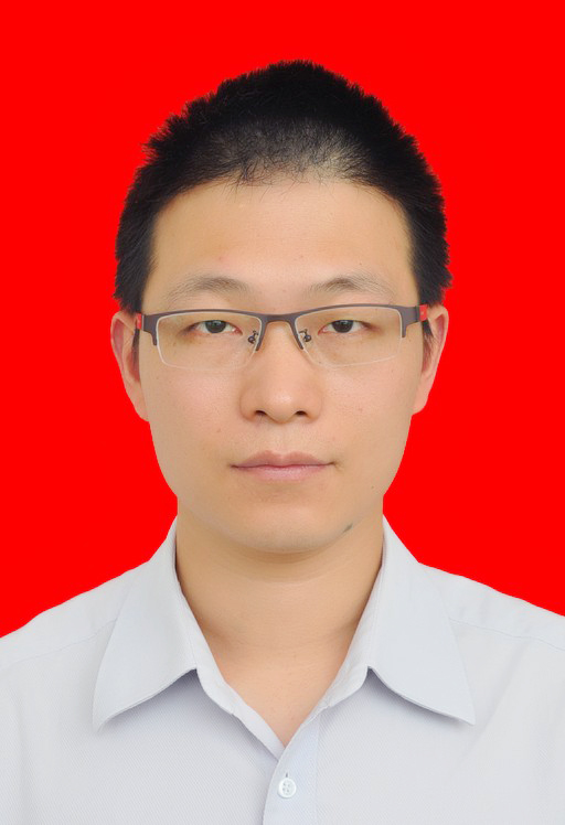 邹勇1寸照片.jpg