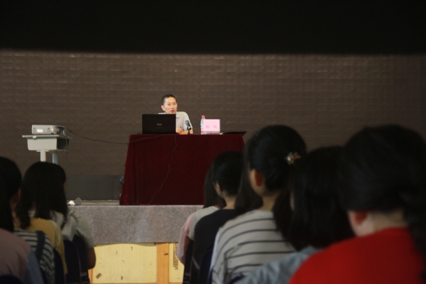 杨经理.jpg