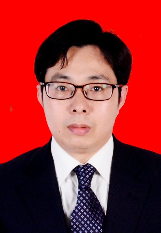 胡凯.jpg